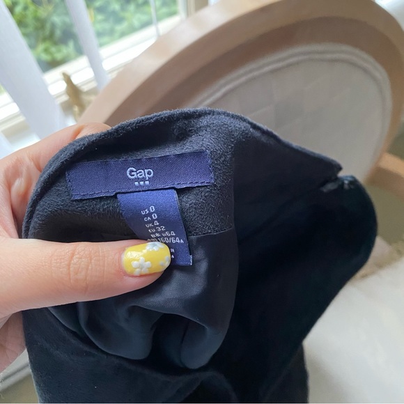 GAP Black Suede Button Mini Skirt - Picture 7 of 10